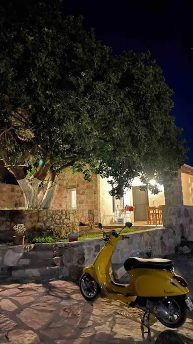 Villa Karaincirevleri Muestakil Tas Ev à Emecik Turquie